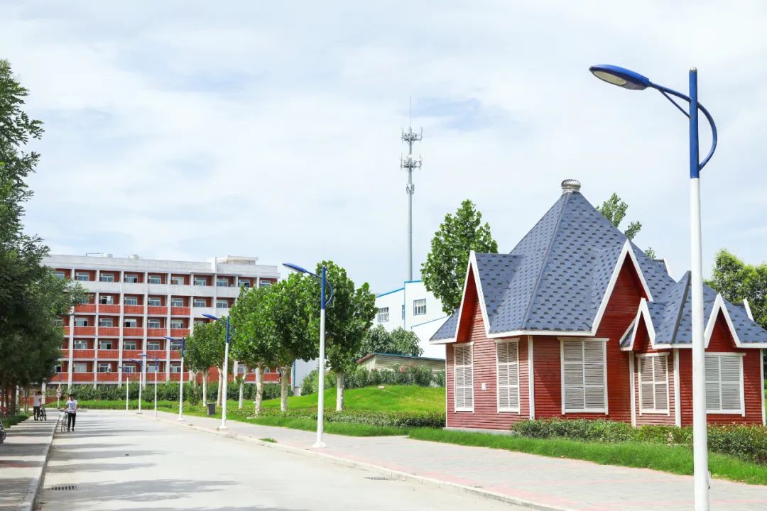 鄭州科技學院